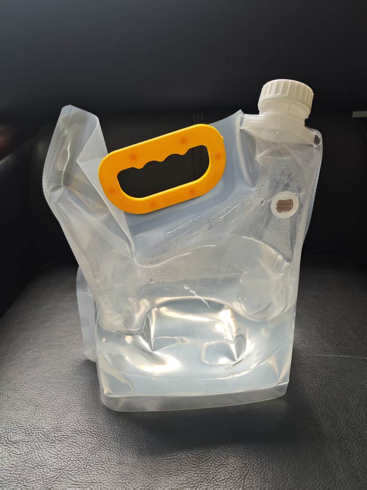 Heavy-Duty Collapsible Water Container Bag with Plastic Handle & Screw Spout | Leak-Proof Stand-Up Liquid Pouch 1 Focus Keywords: collapsible water bag with handle
